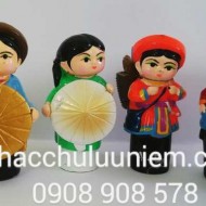 Bộ tượng dân tộc 6 cô gái Việt Nam