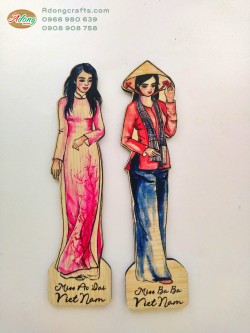 Bookmark đánh dấu trang sách cô gái trang phục các dân tộc Việt Nam