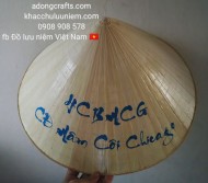 Nón lá Việt Nam in hình ảnh chữ theo yêu cầu là quà tặng mang nước ngoài